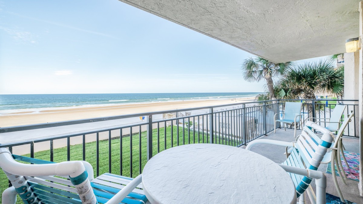212 Sandcastle North